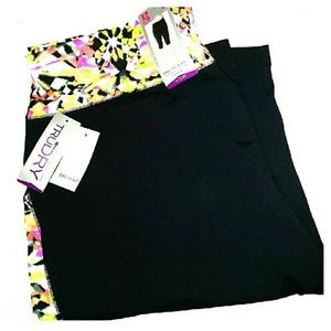 Lane Bryant Try Dry Knee Legging